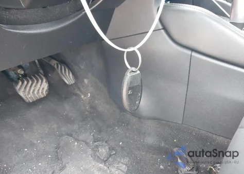 2019 Nissan Kicks Sv z USA, uszkodzony, nr VIN 3N1CP5CU0KL537545